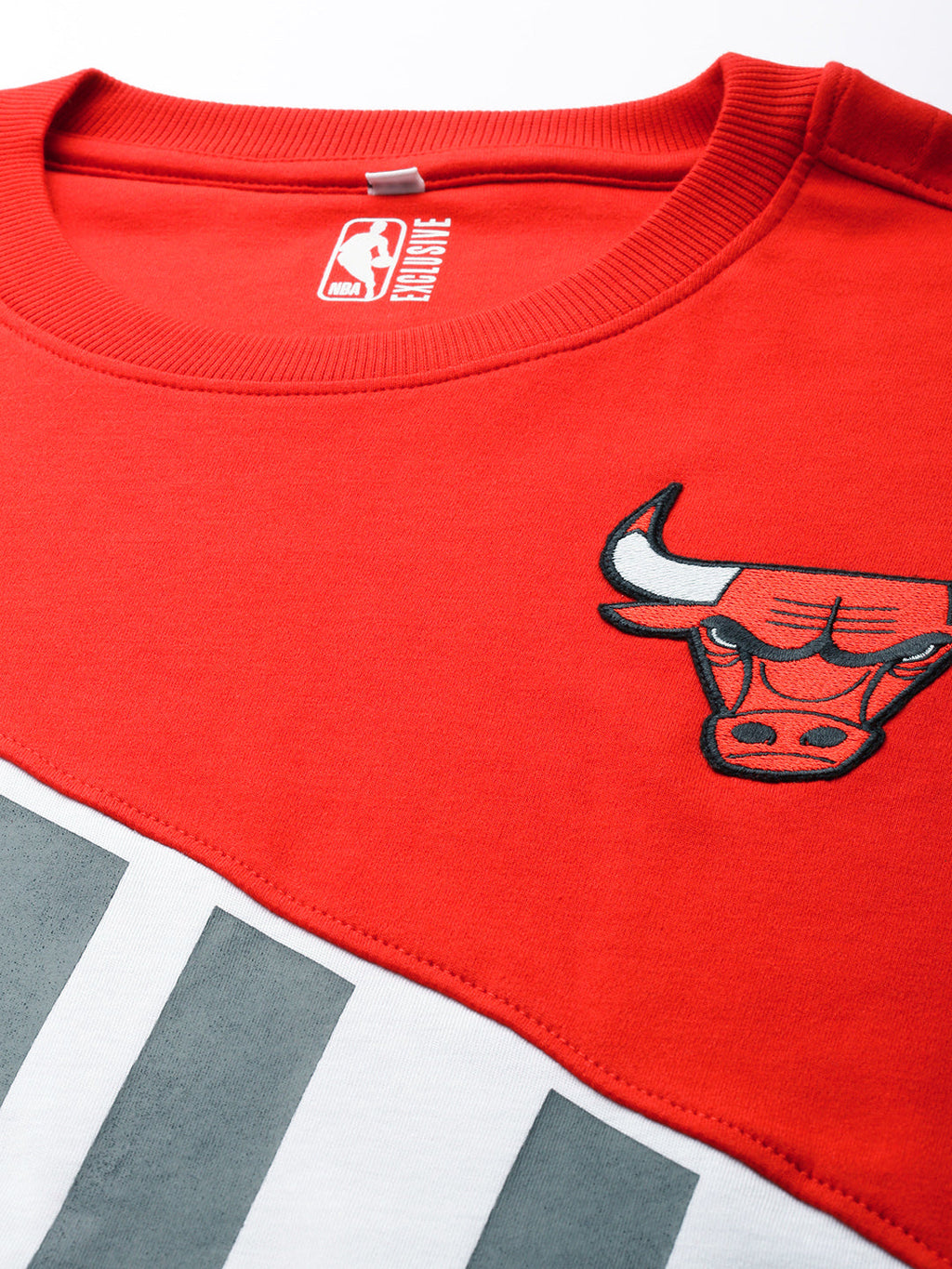 Chicago Bulls Cut and Sew Oversized T-Shirt