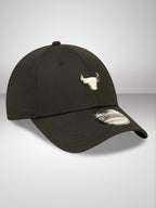 Chicago Bulls Pin Logo Black 9FORTY Adjustable Cap