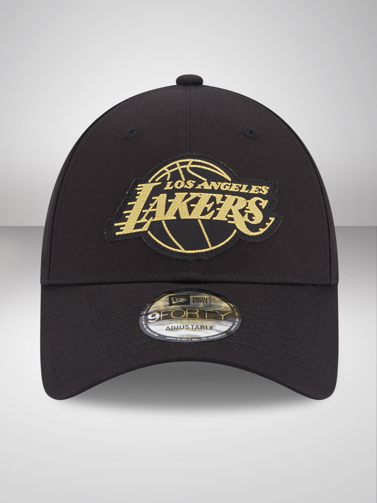 Los Angeles Lakers Metallic Badge Black 9FORTY Adjustable Cap
