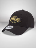 Los Angeles Lakers Metallic Badge Black 9FORTY Adjustable Cap
