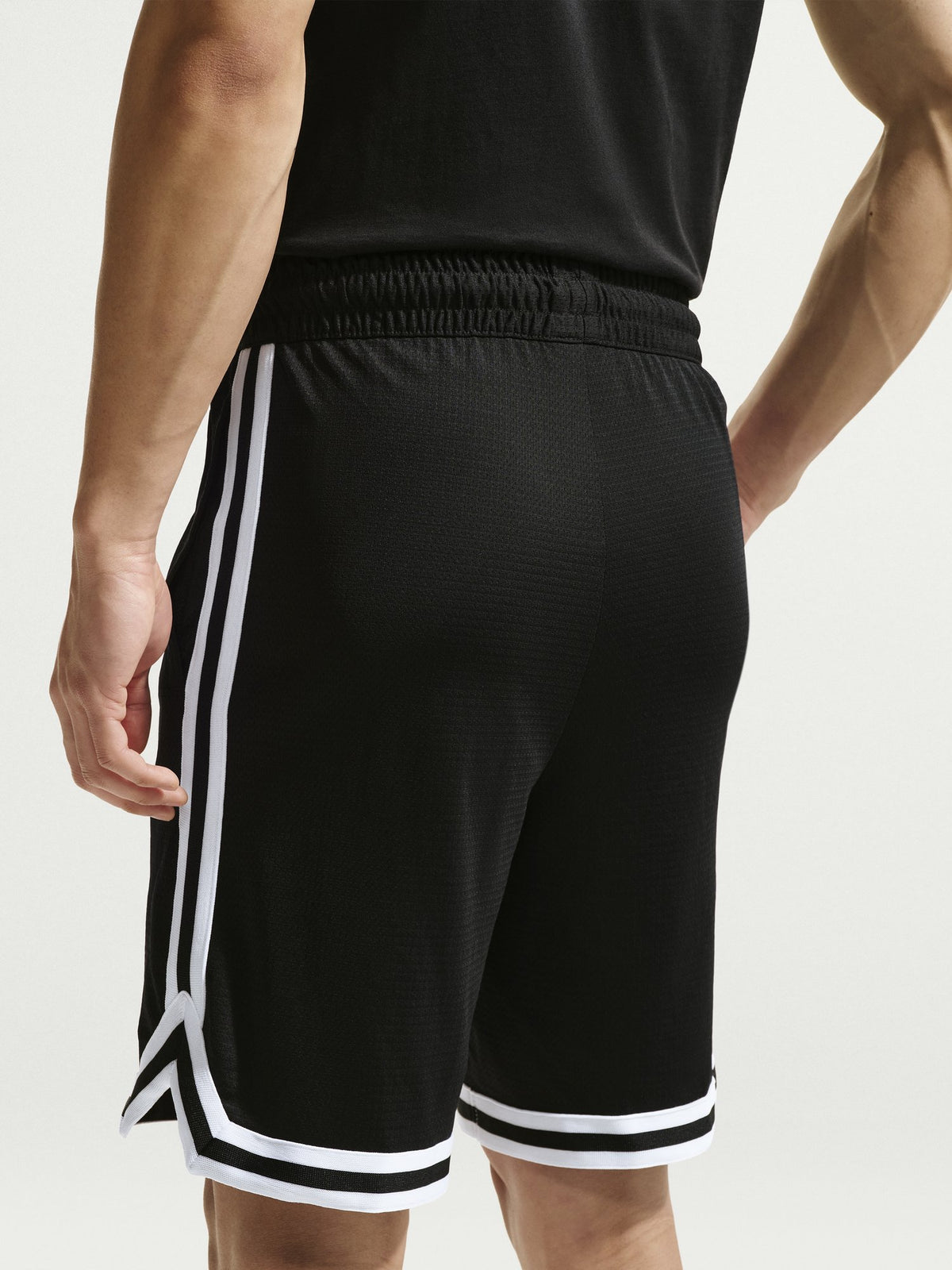 Nike DNA Men's Dri-FIT 8" Basketball Shorts