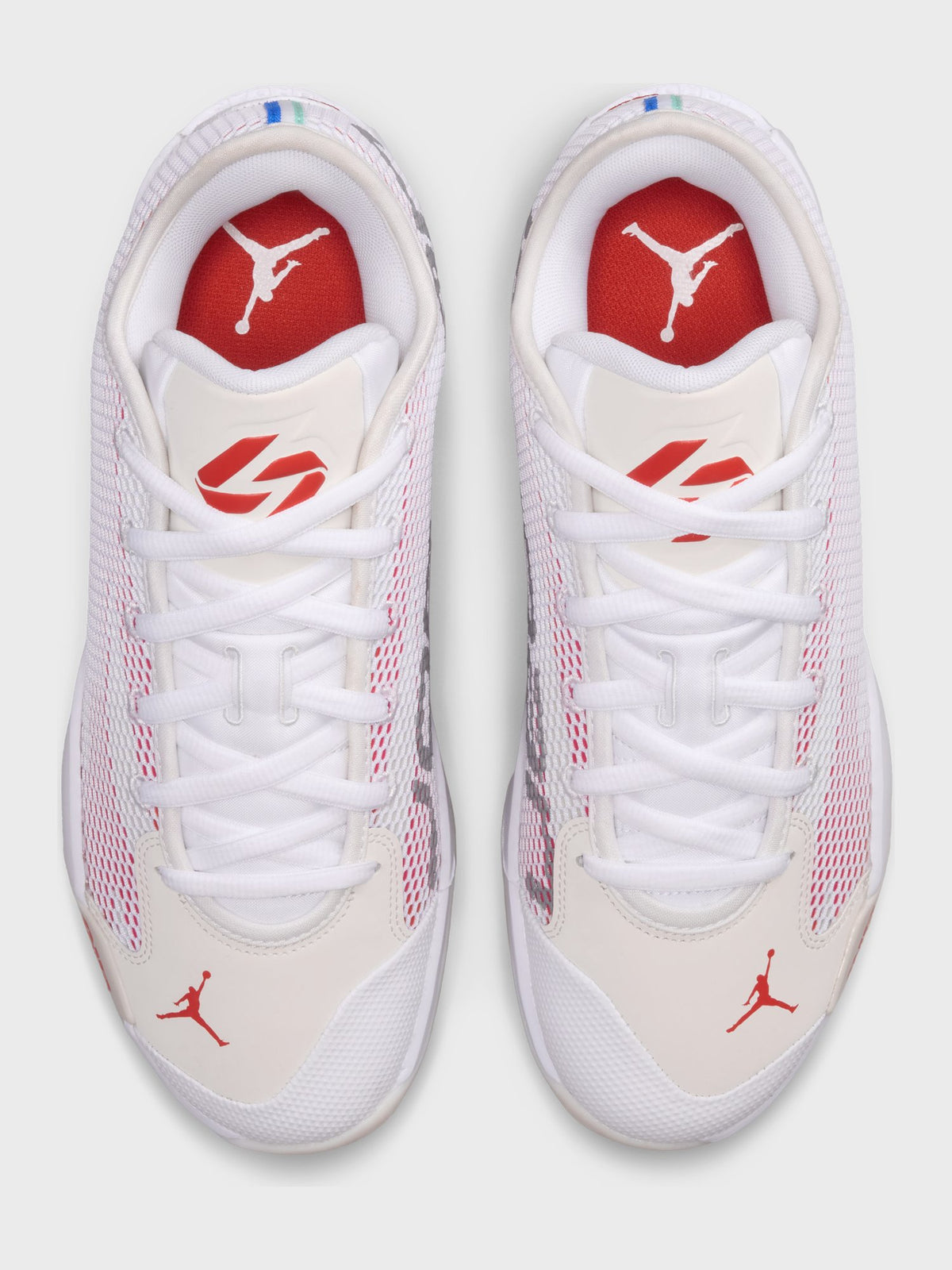 Luka 77 PF Basketball Shoes