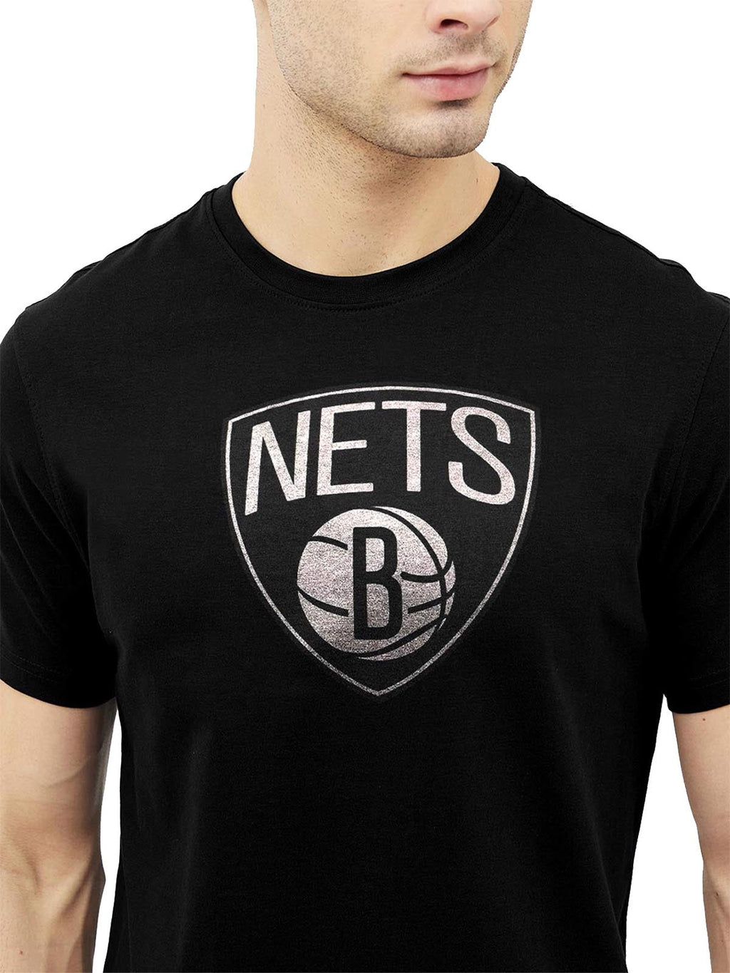 Brooklyn Nets Classic Crest T-Shirt
