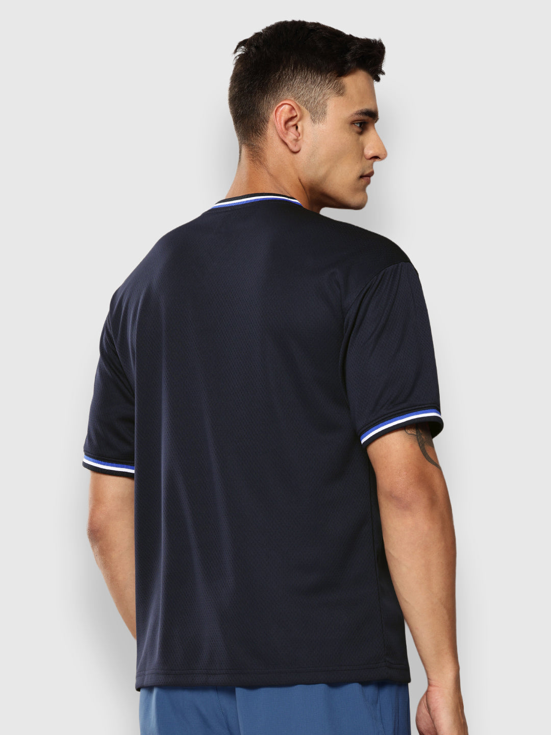Golden State Warriors V-Neck Oversized T-Shirt