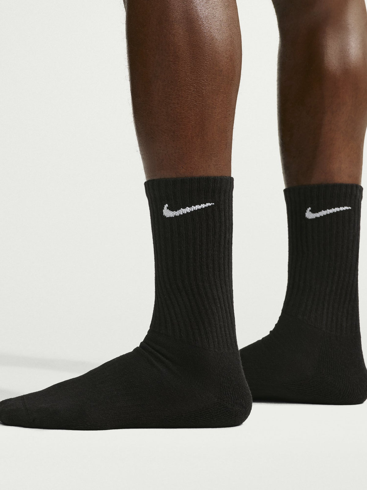Nike Everyday Cushioned Training Crew Socks (6 Pairs)