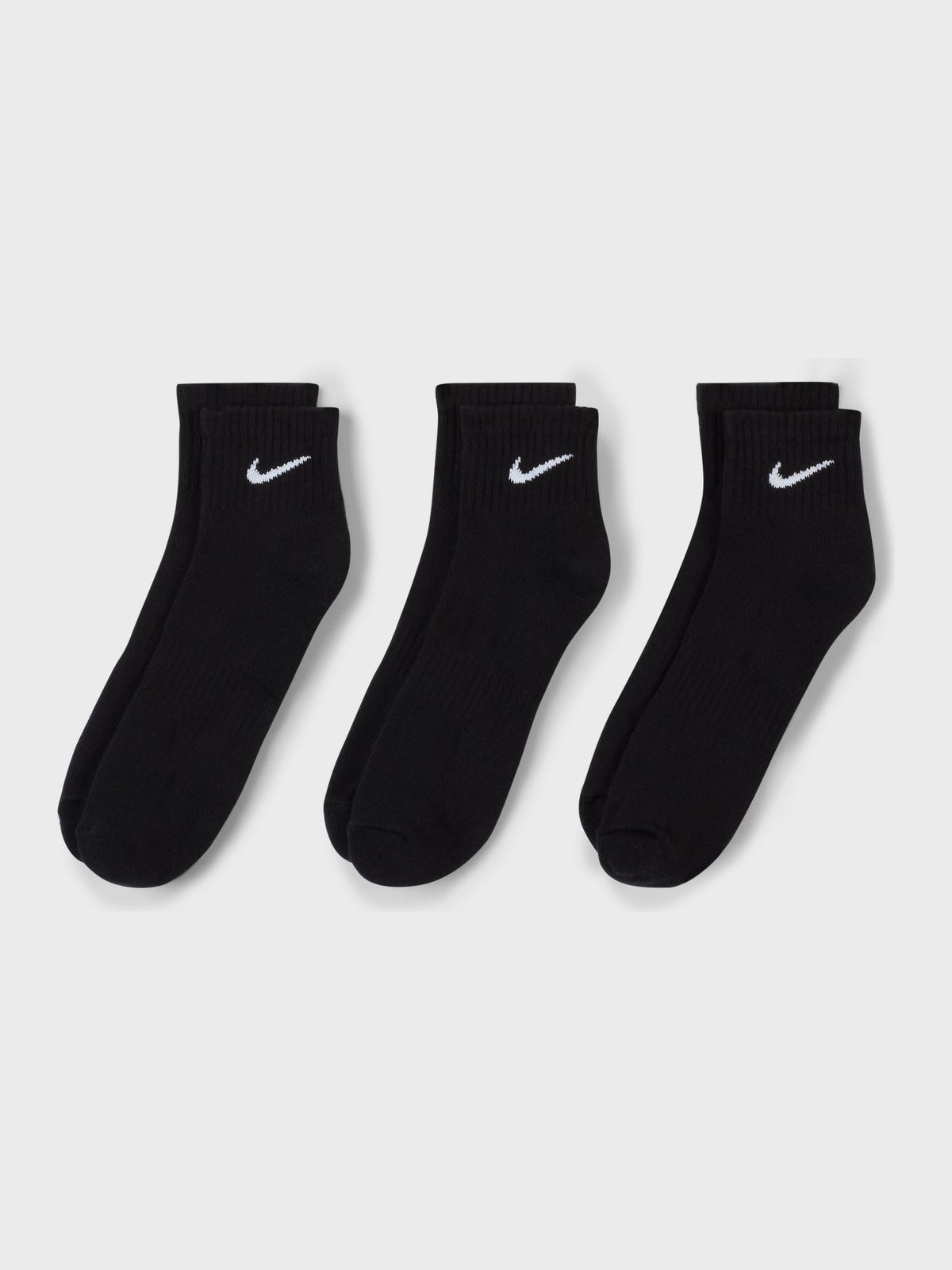 Nike Everyday Cushioned Training Ankle Socks (3 Pairs)