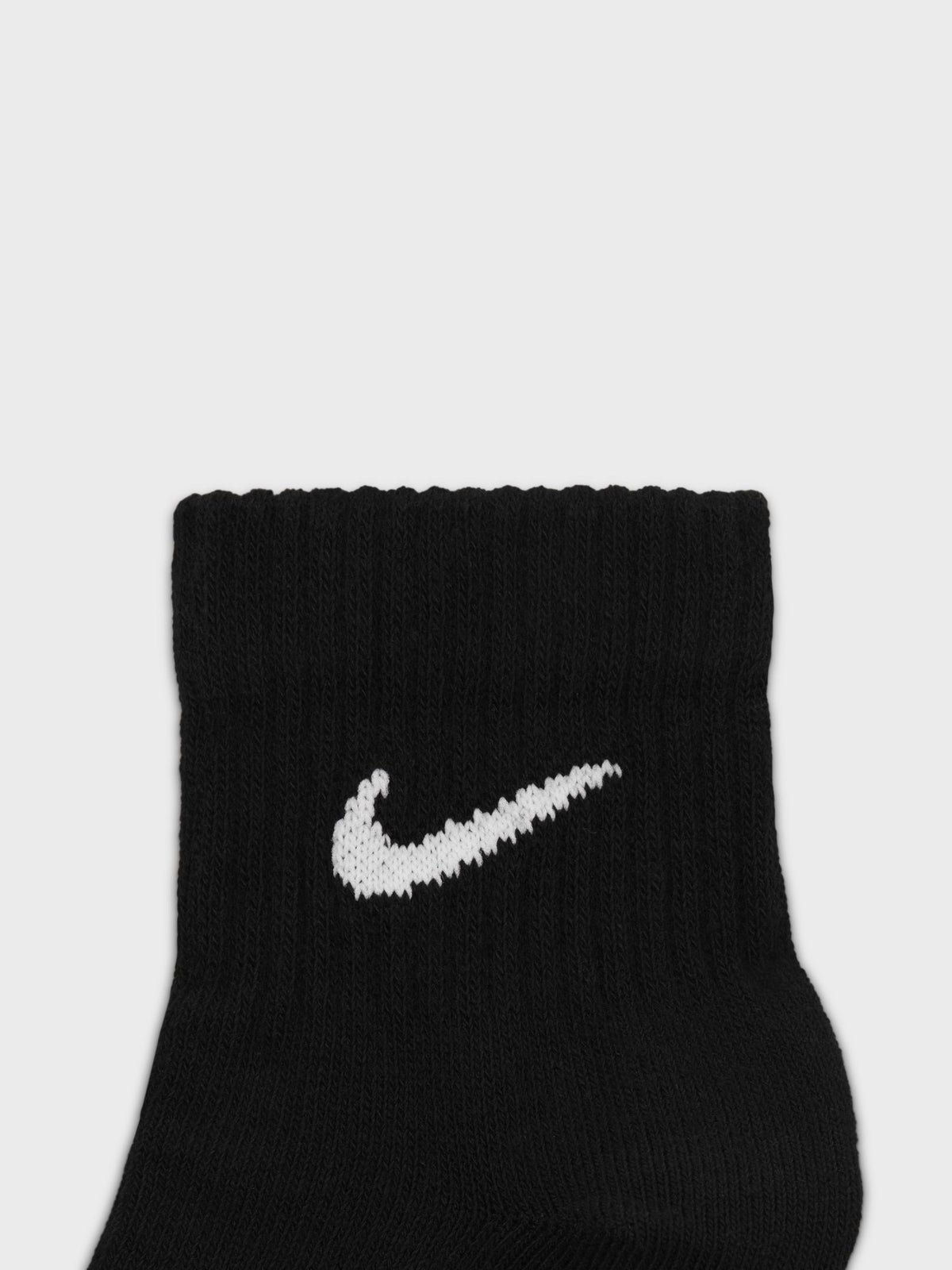 Nike Everyday Lightweight Training Ankle Socks (3 Pairs)