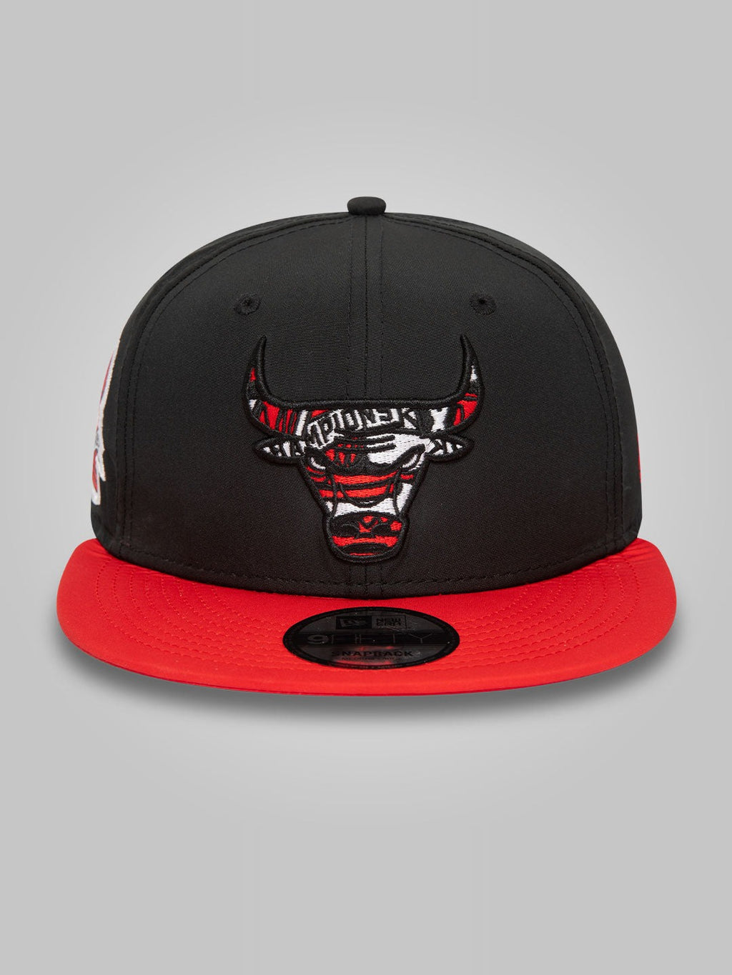 Chicago Bulls Infill Black 9FIFTY Snapback Cap