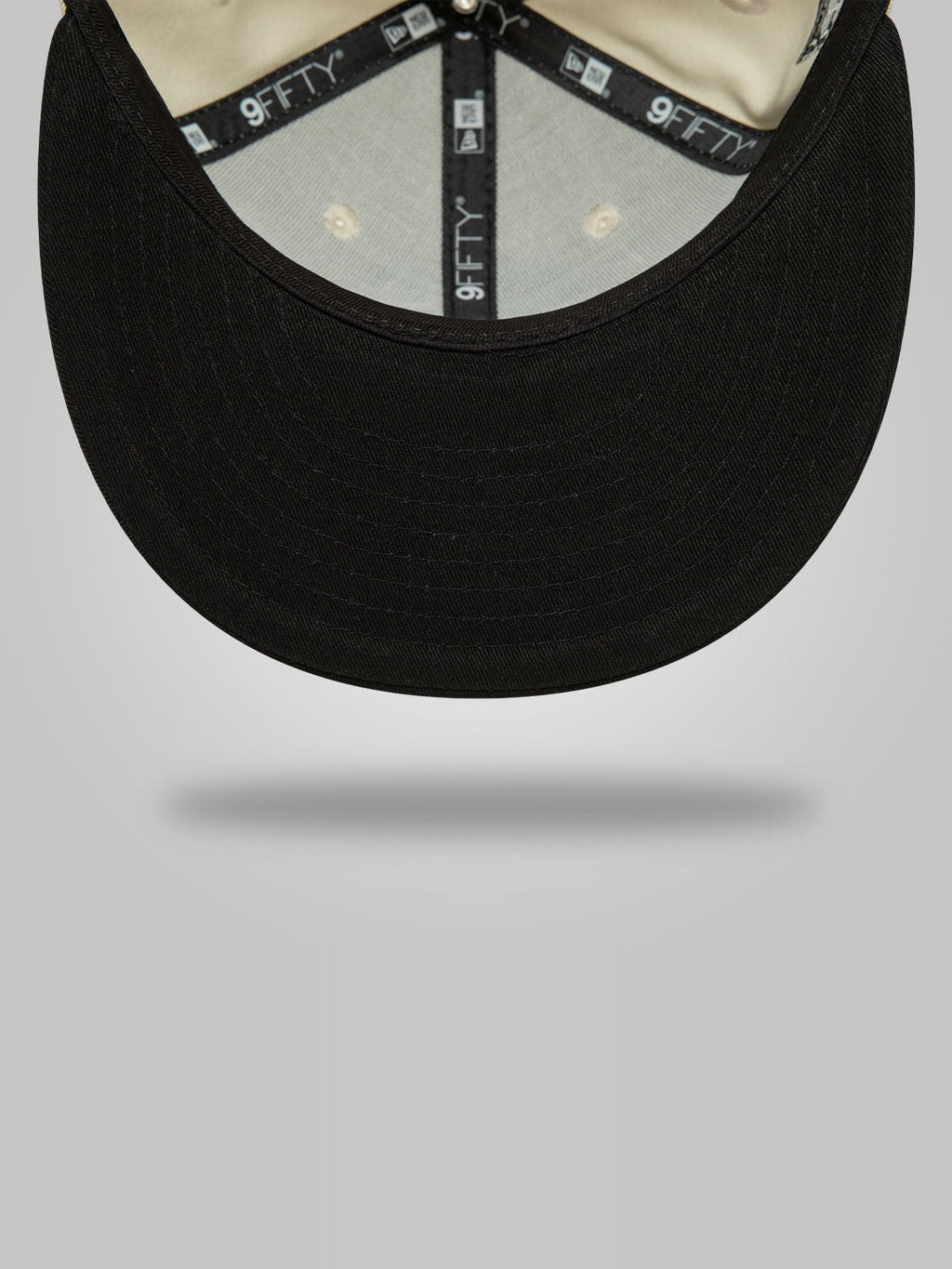 Chicago Bulls NBA Logo Stone 9FIFTY Snapback Cap