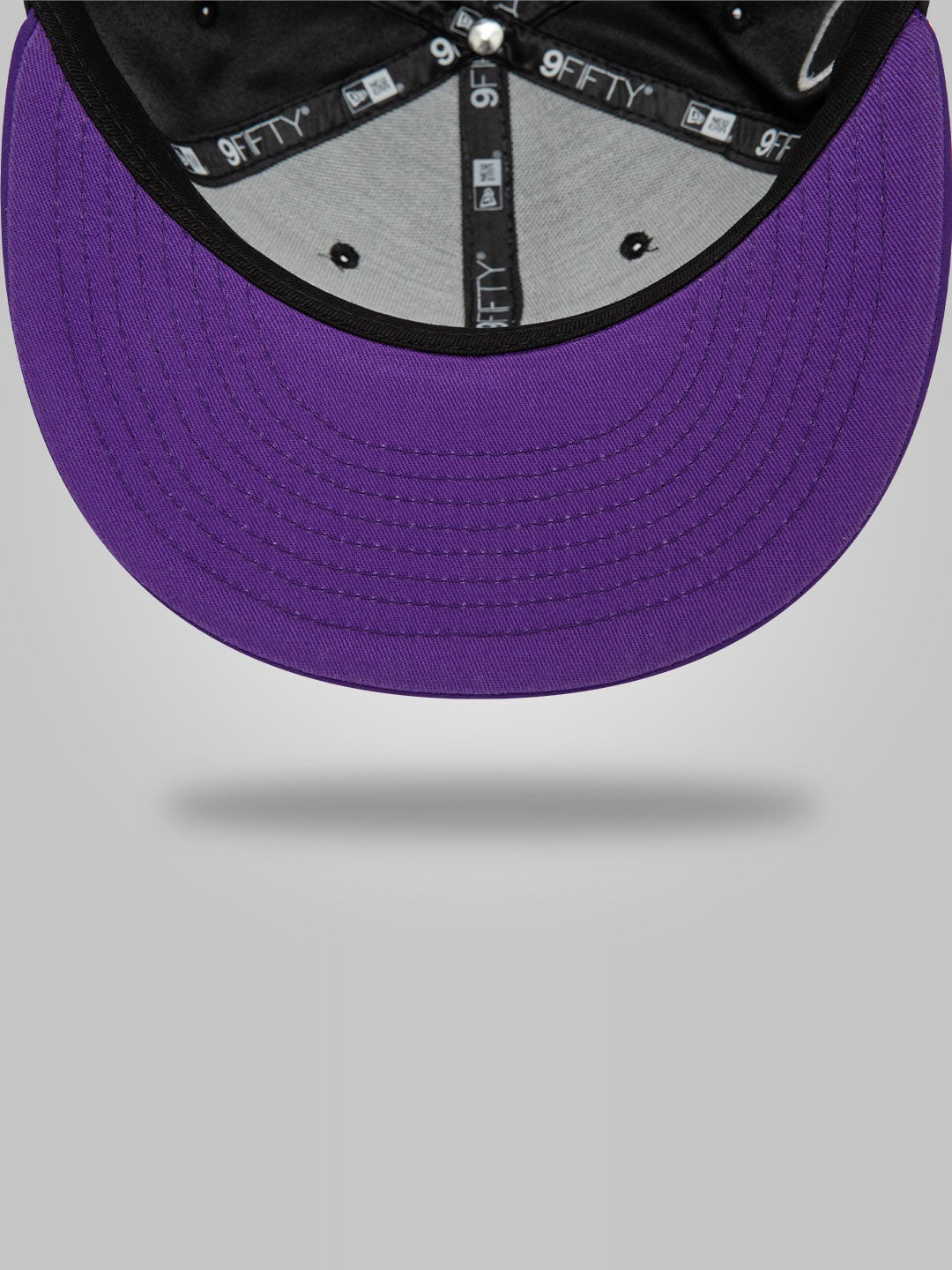 Los Angeles Lakers Infill Black 9FIFTY Snapback Cap