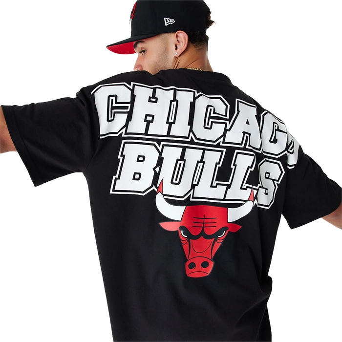 CHICAGO BULLS NBA LARGE GRAPHIC BLACK OVERSIZED T-SHIRT 'BLACK'