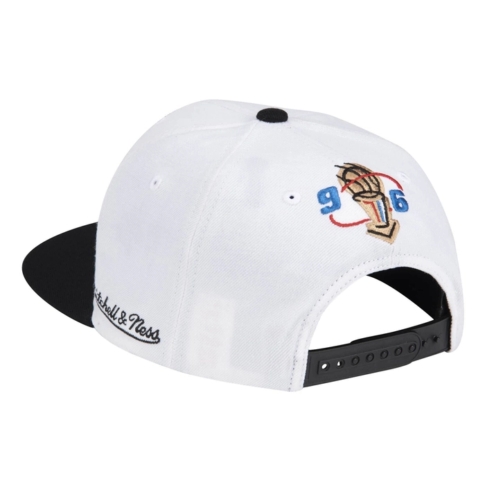 NBA 96 CHAMPIONS WAVE 2T SNAPBACK HWC CHICAGO BULLS 'WHITE/BLACK'