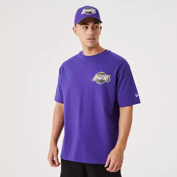 LOS ANGELES LAKERS NBA INFILL TEAM LOGO OVERSIZED T-SHIRT 'PURPLE'
