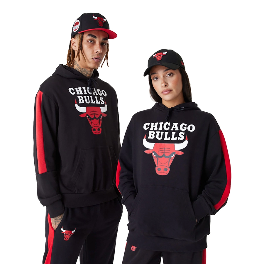 CHICAGO BULLS NBA COLOUR BLOCK PULLOVER HOODIE 'BLACK'