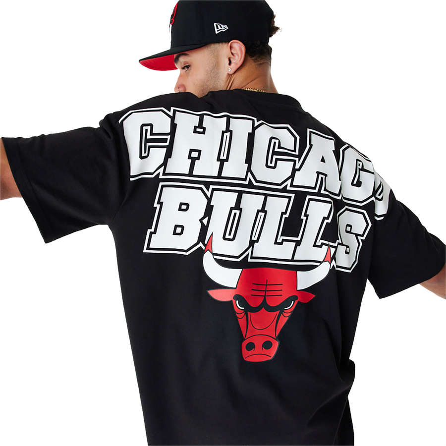 CHICAGO BULLS NBA LARGE GRAPHIC BLACK OVERSIZED T-SHIRT 'BLACK'